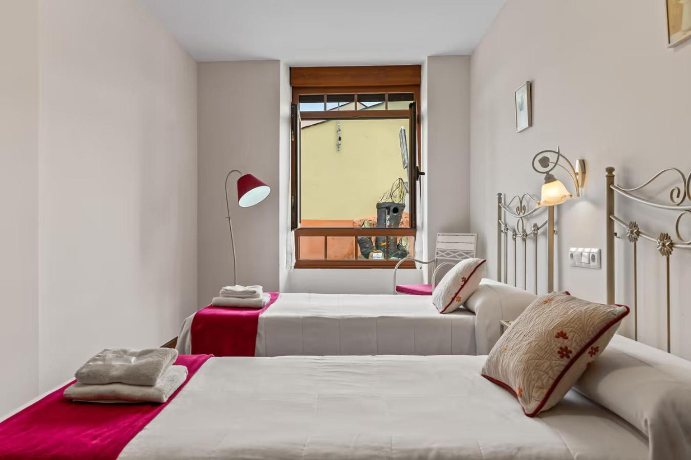 רינלו Apartamentos Turisticos As Cetareas חדר תמונה